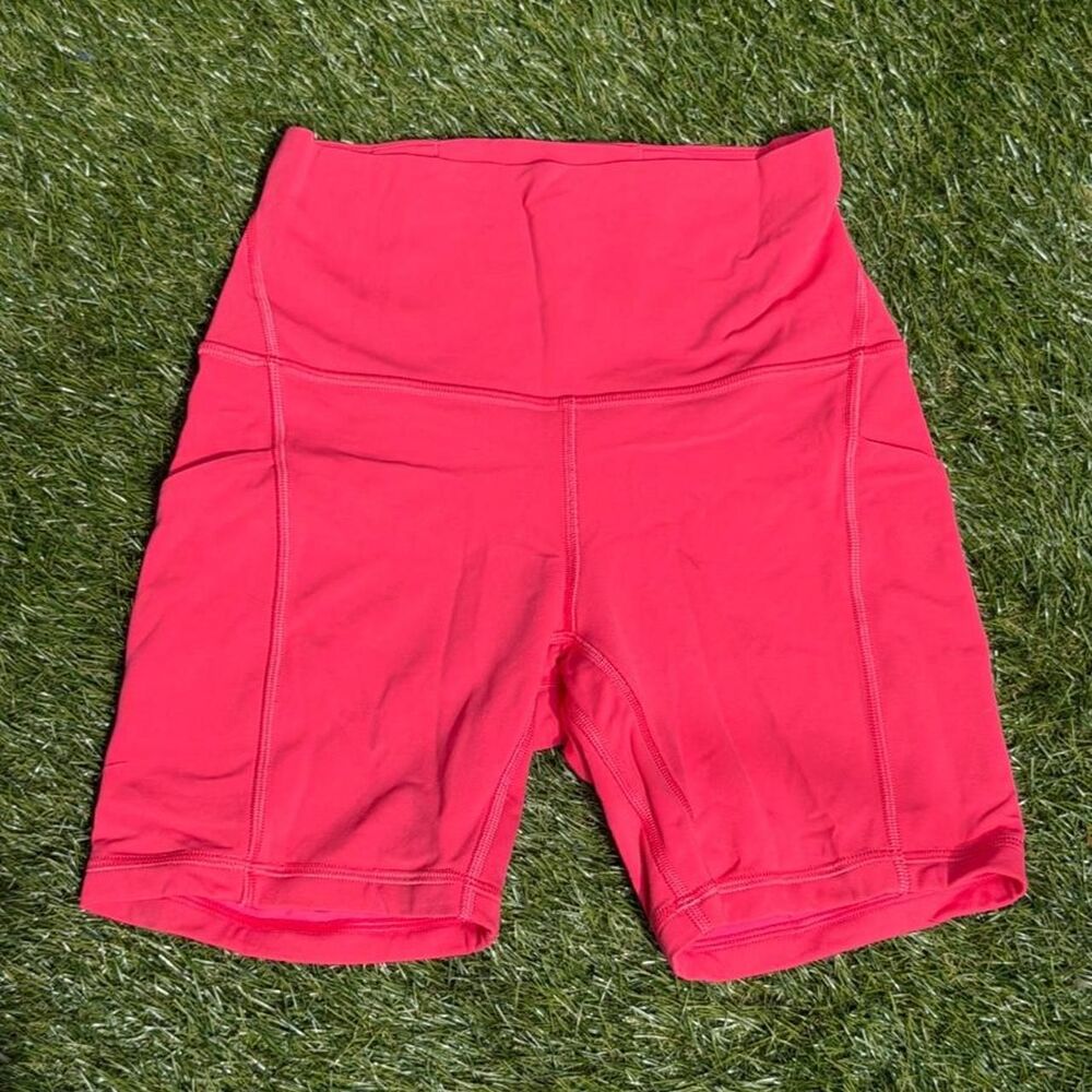Lululemon Women's Pink Shorts